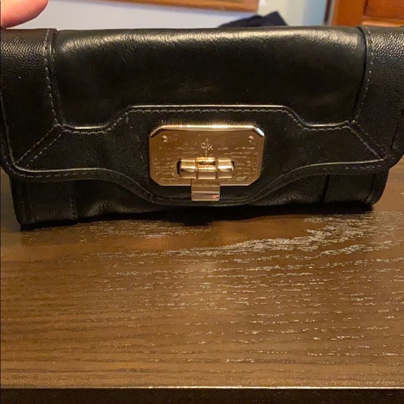 COLE HAAN CLUTCH/WRISTLET NWOT - Picture 5 of 12